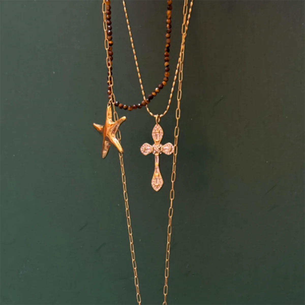 ILLETES (Collar)