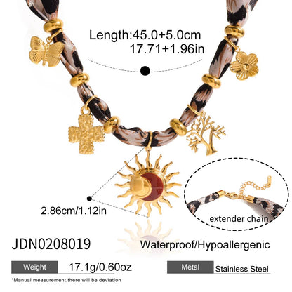 MACARELLETA (Collar)